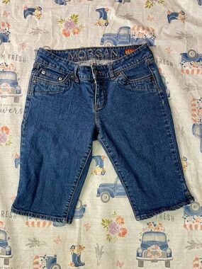 Y2K dELiA*s Morgan Low Rise Bermuda Shorts Women’s Delia's Size 9/10 NWOT